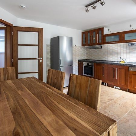 Dvojdum Ostrov U Macochy Apartment Exterior photo
